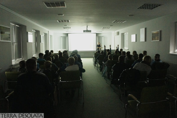 Prezentacja archeologiczno-edukacyjna z perspektywy sali