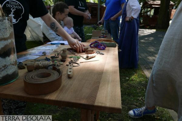 Archeologia na jarmarku 2 Pokaz zabytków na kętrzyńskim jarmarku