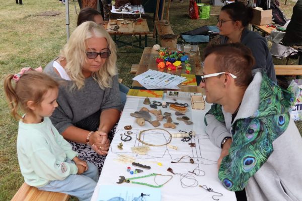 293274544_7725319604177257_5115263484147800241_n (1) 293274544_7725319604177257_5115263484147800241_n (1)