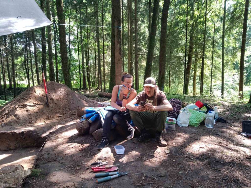 Iwona i Przemek sprawdzają jakość skanu