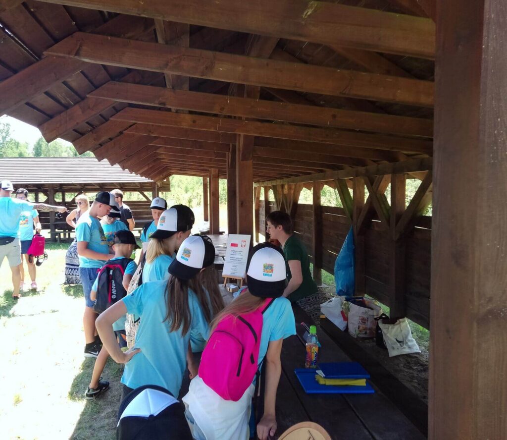 Natalia przekazuje info podczas rozpoczęcia gry