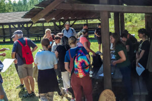 Monika rozpoczyna grę