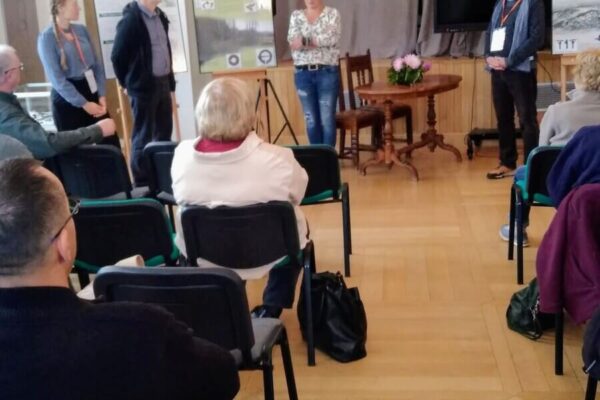 4_Easy-Resize.com 4_Easy-Resize.com